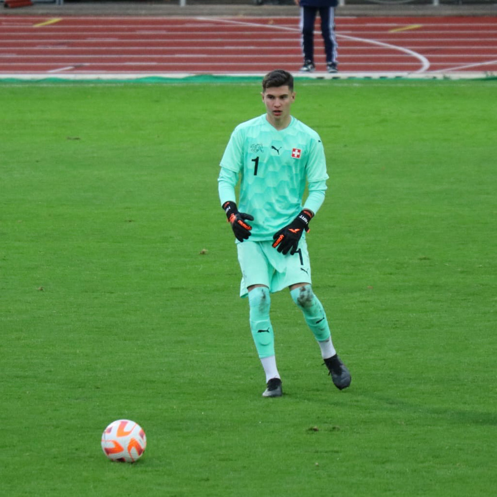 Hirt_Noan_Action_r2 Christian Kurz